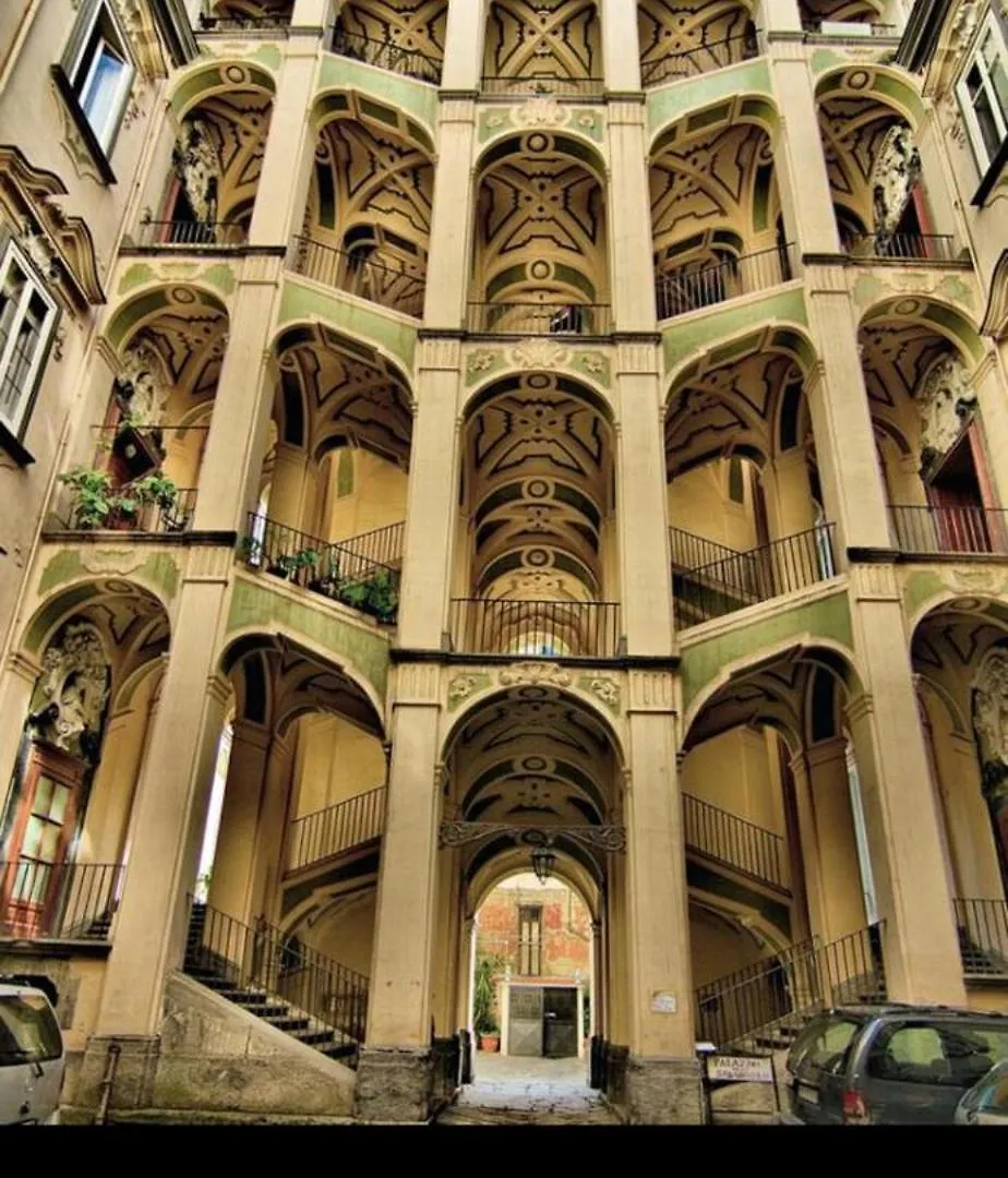 Rosy House Apartment Naples Italy
